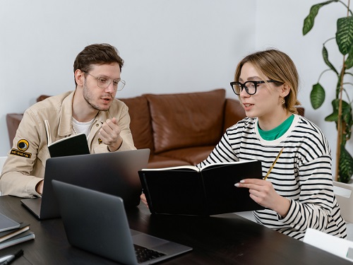 Featured Article : The True Cost Of Using Pirated Software